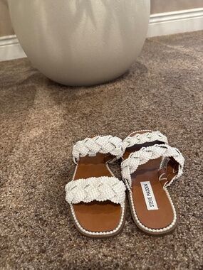 Steve Madden sandals